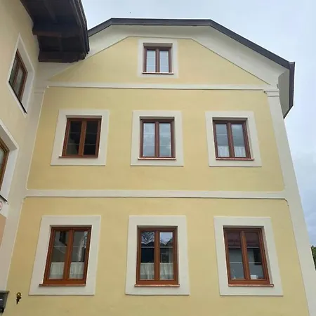 Anne Apartment *